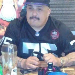 Meet your Posher, Bobby